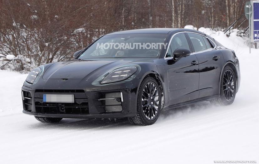 Porsche Panamera 2024: Mẫu xe được thiết kế lại để &quot;gắn b&#243;&quot; với sức mạnh động cơ đốt trong - Ảnh 2