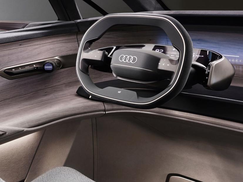 Audi Urbansphere Concept – Minivan cho c&#225;c si&#234;u đ&#244; thị tương lai - Ảnh 9