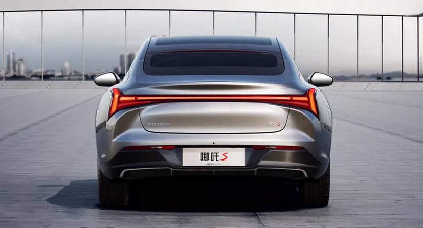 Nezha S – Đối thủ mới của Tesla Model 3 từ Trung Quốc - Ảnh 4