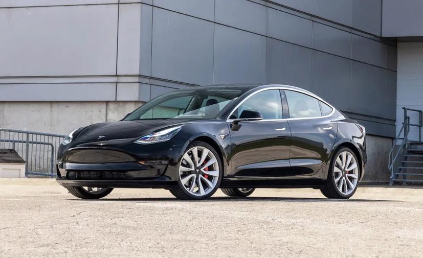 Những mẫu xe điện c&#243; phạm vi l&#225;i cao nhất hiện nay - Ảnh 6