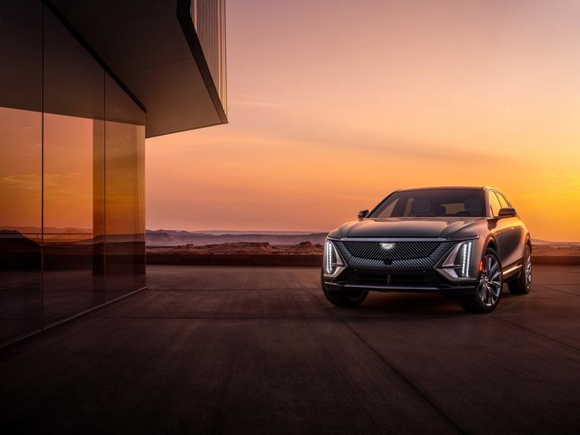 Cadillac Lyriq 2023 “cháy hàng” chỉ sau vài phút mở bán  - Ảnh 1