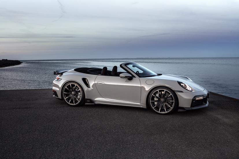 Porsche 911 Turbo S Cabriolet nhanh hơn v&#224; sang trọng hơn với g&#243;i độ Brabus - Ảnh 1