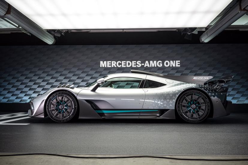 Si&#234;u phẩm Mercedes-AMG One – “Qu&#225;i vật” triệu USD, động cơ F1 1.049 m&#227; lực ra mắt - Ảnh 7