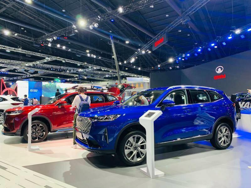 Chính phủ Thái Lan đang giảm thuế tiêu thụ đặc biệt từ 8% xuống 2% đối với xe điện.