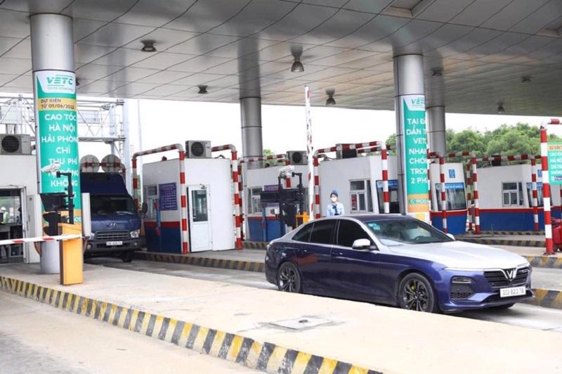 Bộ trưởng Bộ Giao thông vận tải Nguyễn Văn Thể mới đây khẳng định, việc áp dụng thu phí không dừng sẽ giúp việc đi lại thuận lợi, công khai minh bạch việc thu phí. Ảnh minh hoạ.