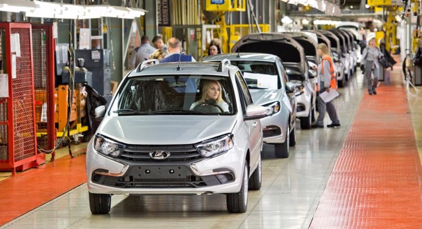 Xung đột Nga - Ukraine ảnh hưởng nghiêm trọng đến ngành sản xuất ô tô tại Nga.