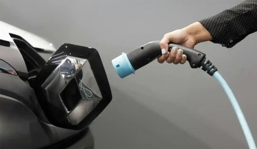 Công nghệ sạc siêu nhanh mới có thể sạc pin EV đầy 80% chỉ trong 5 phút - Ảnh 1