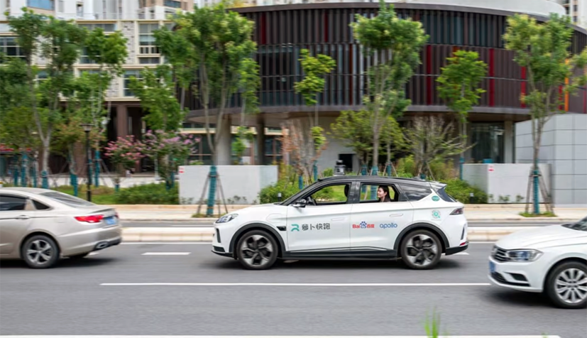 Baidu trở thành công ty đầu tiên vận hành taxi hoàn toàn không người lái tại Trung Quốc. Ảnh: SCMP.