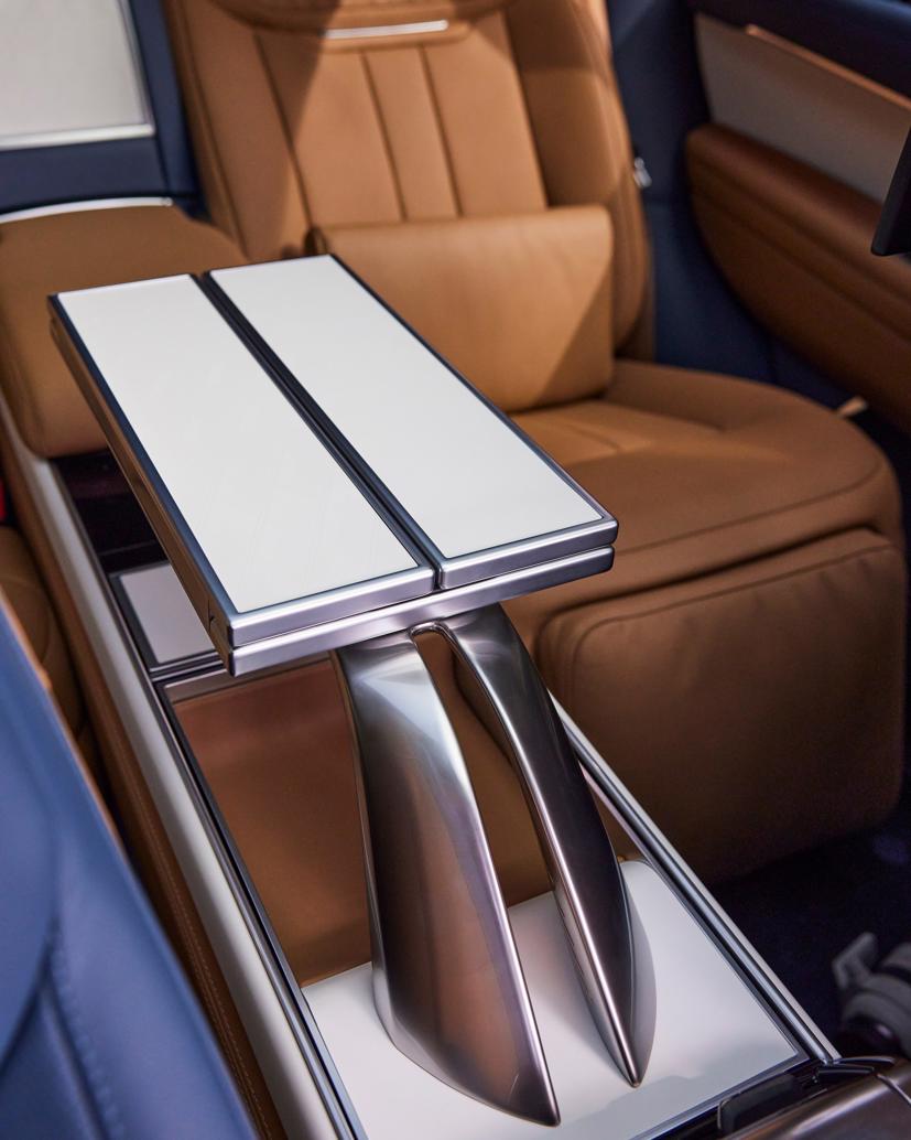 Range Rover SV Carmel Edition 2023 - SUV si&#234;u độc, si&#234;u sang - Ảnh 6