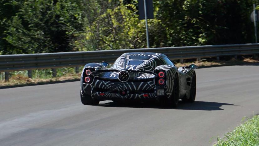 H&#236;nh ảnh mới nhất của si&#234;u xe Pagani C10 tr&#234;n đường phố - Ảnh 2