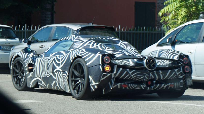 H&#236;nh ảnh mới nhất của si&#234;u xe Pagani C10 tr&#234;n đường phố - Ảnh 1