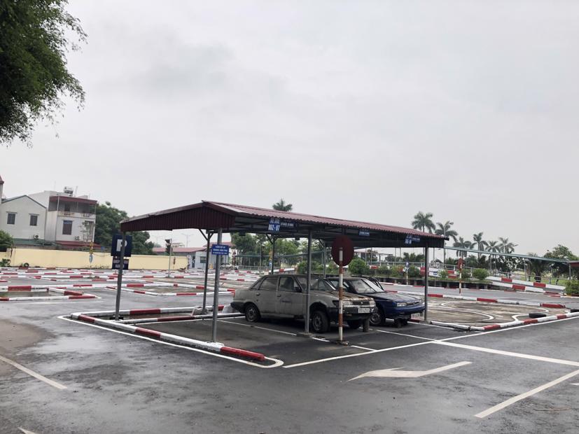 Từ 8/10 sắp tới, giá đăng kiểm ô tô sẽ tăng.