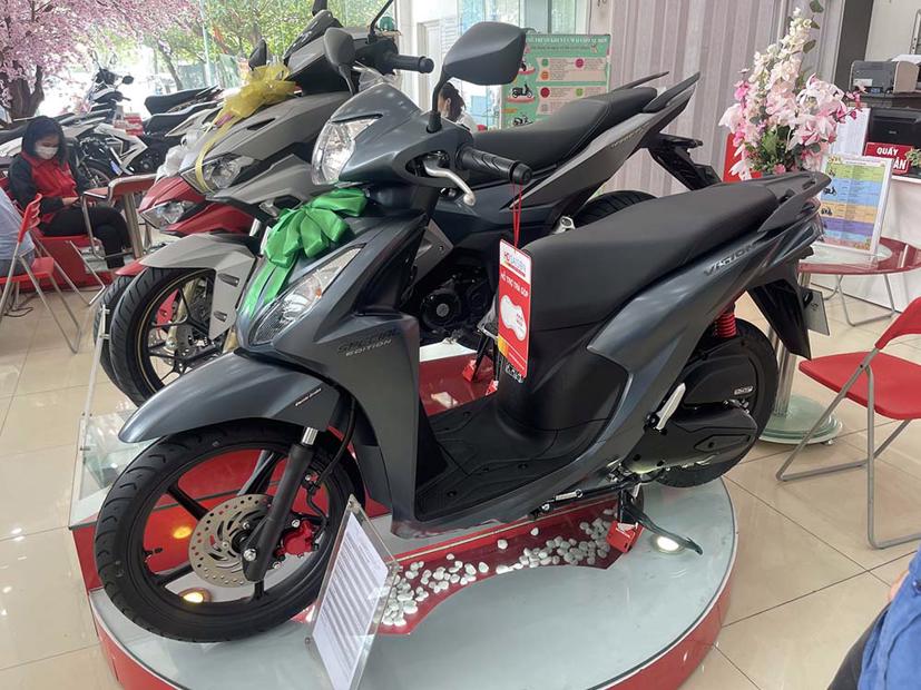 Vision vẫn là mẫu xe bán chạy nhất dòng tay ga của Honda.