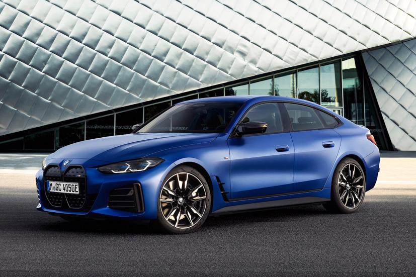 Trong số những cải tiến sắp tới của nền tảng từ BMW là việc chuyển sang các tế bào pin hình trụ tương tự như pin 4680 của Tesla, sẽ hiệu quả hơn nhiều so với những gì hiện đang được sử dụng.