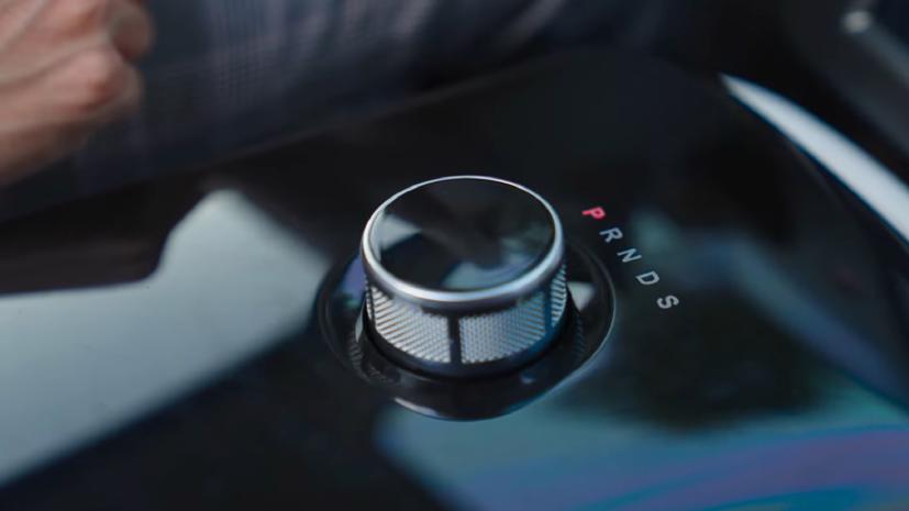 Foxconn gia nhập thị trường xe b&#225;n tải điện - Ảnh 4