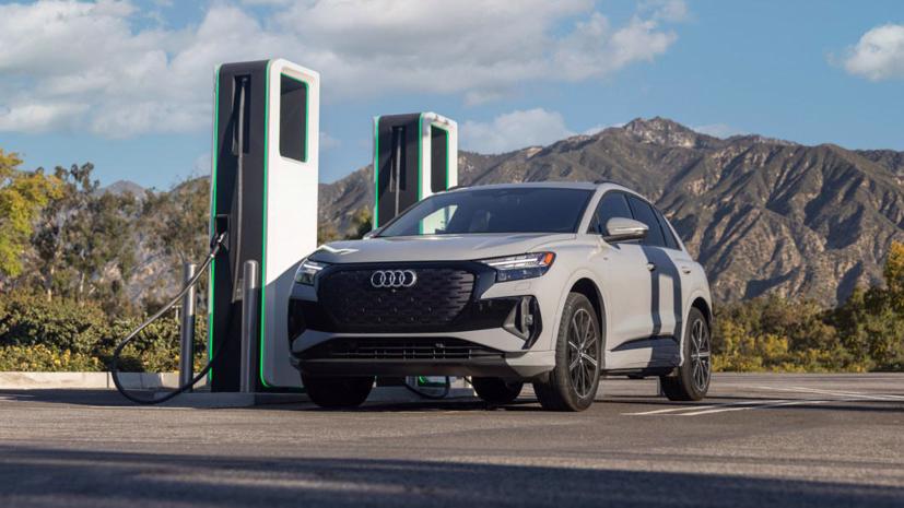 Lưới điện làm thể nào để đảm bảo cung cấp cho các loại xe điện là vấn đề được nhiều chính phủ trên thế giới quan tâm.