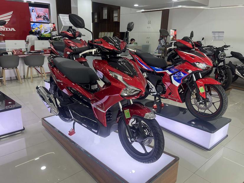 Thị trường xe máy Việt đang trên đà sụt giảm dần.