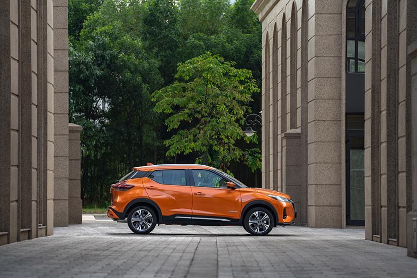 Chi tiết Nissan Kicks e-Power vừa ra mắt, gi&#225; từ 789 triệu, Corolla Cross v&#224; HR-V d&#232; chừng - Ảnh 2