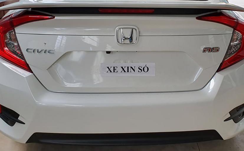 Bạn c&#243; biết: Mức xử phạt xe mới mua gắn biển &quot;xe đi xin số&quot; tham gia giao th&#244;ng  - Ảnh 1