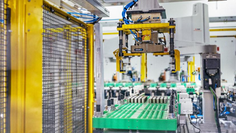 Cavico Lao Mining sẽ ưu tiên cung cấp tất cả sản phẩm đã và đang kinh doanh để VinES lựa chọn thu mua tuỳ theo nhu cầu tại từng thời điểm. Cavico Lao Mining đảm bảo cung ứng dài hạn và đáp ứng đủ nhu cầu về Nickel cho VinES trong thời gian tối thiểu 5 năm.