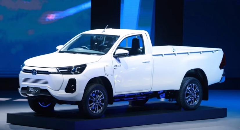 Hilux Concept chạy điện lần đầu tiên xuất hiện tại Thái Lan - Ảnh 3