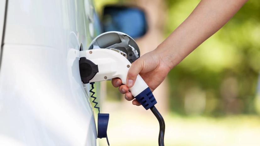 Giới đầu tư đắn đo trước &quot;miếng b&#225;nh&quot; xe điện to&#224;n cầu - Ảnh 2