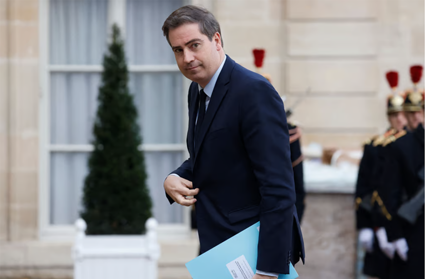 Bộ trưởng Thương mại Pháp Olivier Becht nói rằng EU có "một số thỏa thuận nhất định cho phép chúng tôi bẻ cong văn bản một chút và xem xét rằng, giống như Mexico hoặc Canada, chúng tôi có thể thoát khỏi quy tắc nội dung địa phương và đảm bảo rằng chẳng hạn, đối với pin của một số loại ô tô, ngay cả khi chúng không được sản xuất tại Mỹ, họ vẫn có thể hưởng lợi từ trợ cấp của Mỹ”.