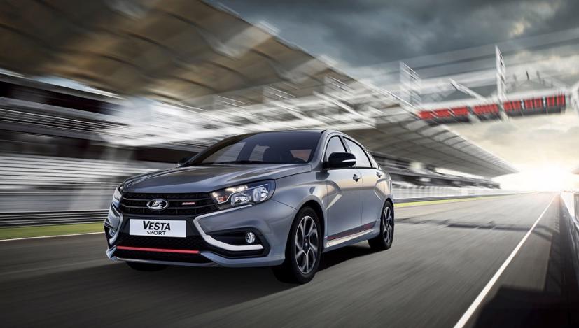 Đã từng có 60 thương hiệu xe hơi ở Nga. Bây giờ chỉ còn lại 14 và 11 trong số đó là người Trung Quốc. Lĩnh vực ô tô đã sụp đổ sau khi cuộc xung đột với Ukraine bắt đầu.