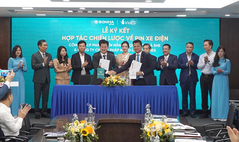 Việc đẩy mạnh hợp tác giữa các doanh nghiệp Việt giúp thúc đẩy phát triển các sản phẩm khoa học công nghệ trong lĩnh vực năng lượng xanh. Ảnh: Lê Vũ