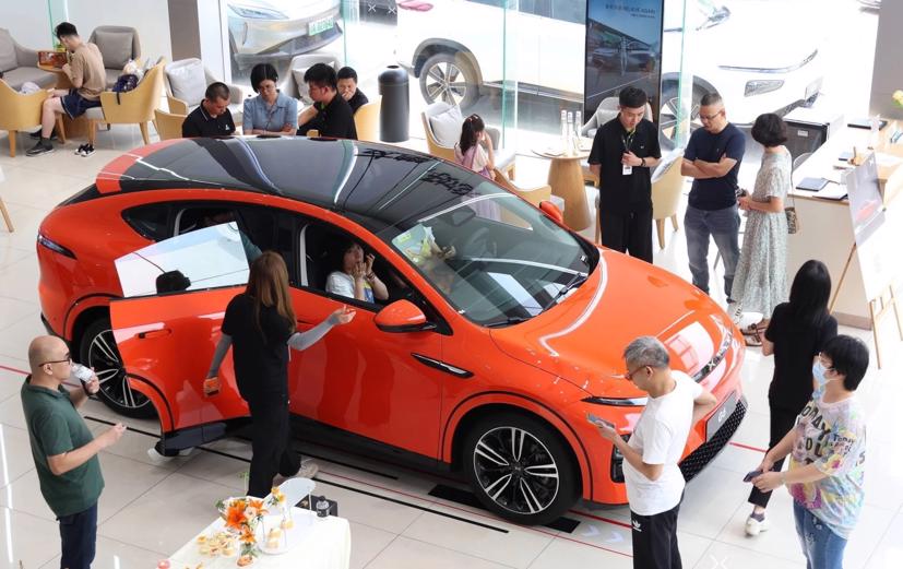 Xpeng đã bắt đầu nhận đơn đặt hàng cho chiếc xe thể thao đa dụng G6 mới của mình vào tuần trước.