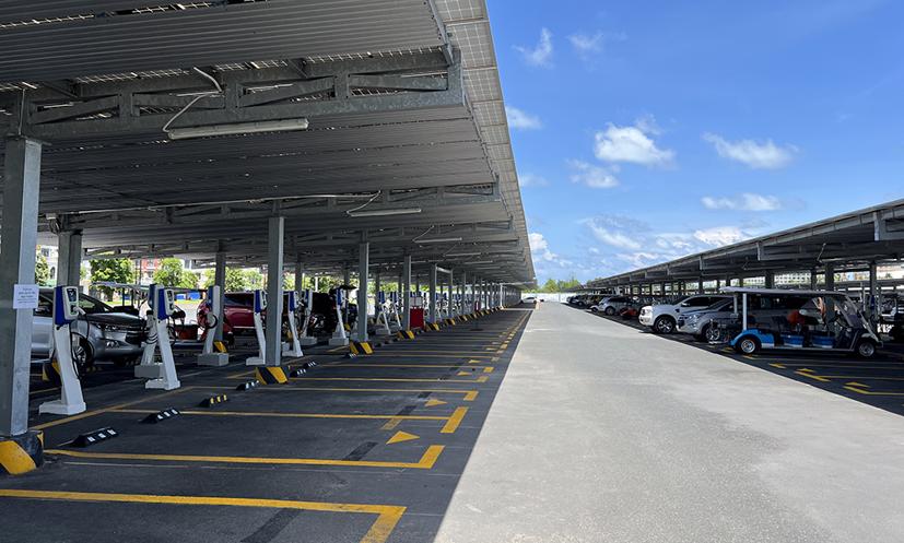 Một trạm sạc xe điện Vinfast. Ảnh: Lê Vũ