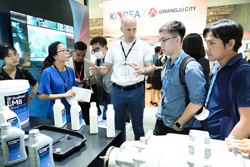 Ngành phụ tùng Aftermarket ô tô còn nhiều tiềm năng phát triển tại Việt Nam - Ảnh 1