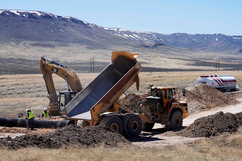 General Motors đã đầu tư vào dự án Thacker Pass lithium ở Nevada. Ảnh: AP>