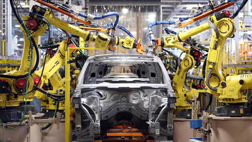 Doanh nghiệp CNHT ô tô Việt Nam còn yếu về năng lực quản trị. Ảnh: Toyota