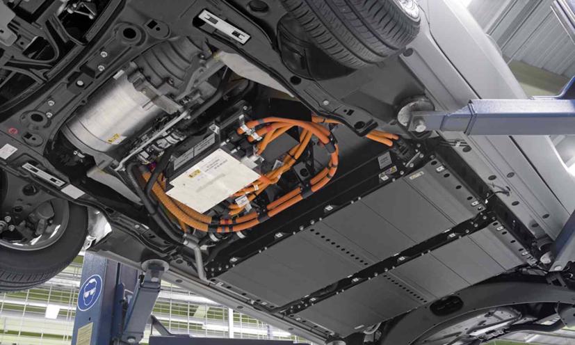 EU th&#244;ng qua quy định “Hộ chiếu pin” hỗ trợ t&#225;i chế pin - Ảnh 1