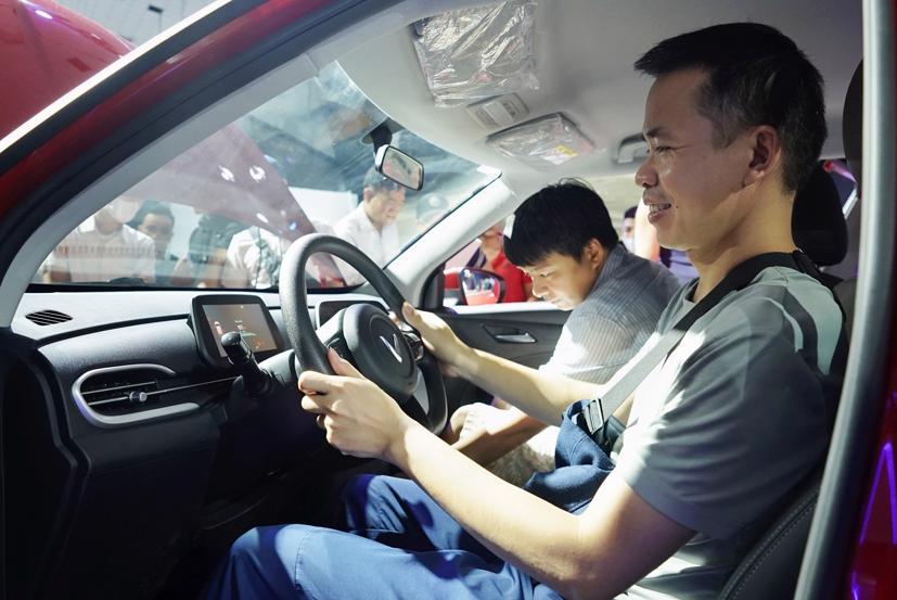 Tỷ lệ sở hữu xe điện của Việt Nam sẽ &quot;tăng trưởng mạnh&quot; năm 2023 - Ảnh 2