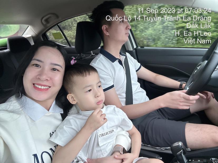 Nữ chủ nh&#226;n Nissan Almera: “C&#225;ch cảm về xe của ch&#250;ng t&#244;i kh&#225;c hẳn nam giới” - Ảnh 2