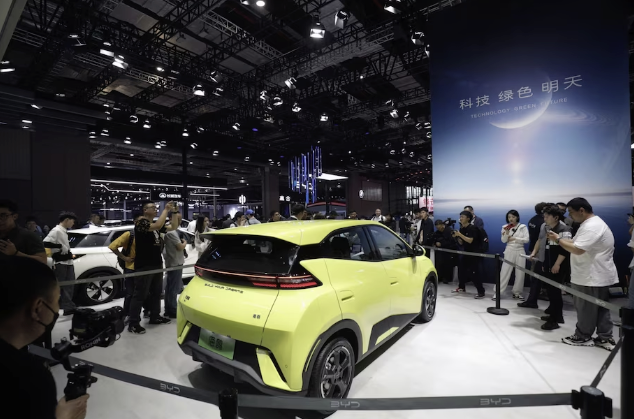 Tesla tụt doanh số, BYD trước cơ hội gi&#224;nh vị tr&#237; h&#227;ng xe điện số 1 to&#224;n cầu - Ảnh 3