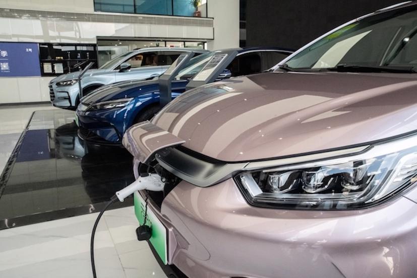 Bị châu Âu điều tra trợ cấp, xuất khẩu ô tô năng lượng mới của Trung Quốc vẫn tăng vọt - Ảnh 2