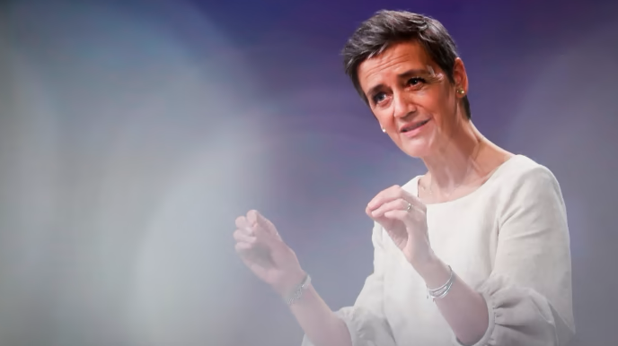 EU t&#236;m c&#225;ch giảm bớt &#225;p lực thuế quan từ Mỹ v&#224; c&#225;c mối đe dọa trợ cấp xanh - Ảnh 2