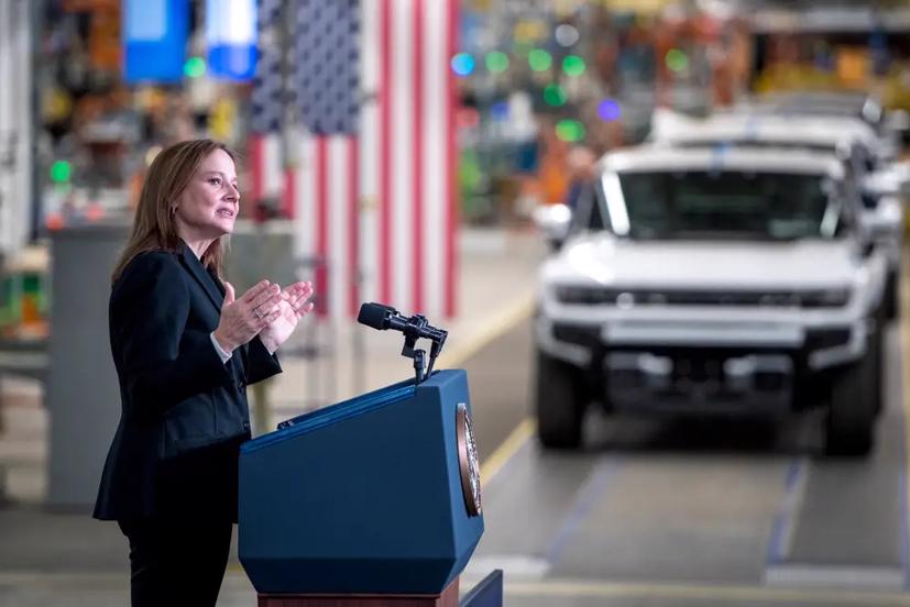 CEO Mary Barra của GM.