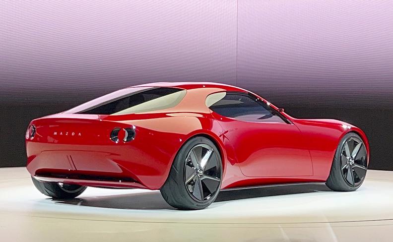 “Chậm rãi” với xe điện: Triết lý khôn ngoan của người Nhật? - Ảnh 2