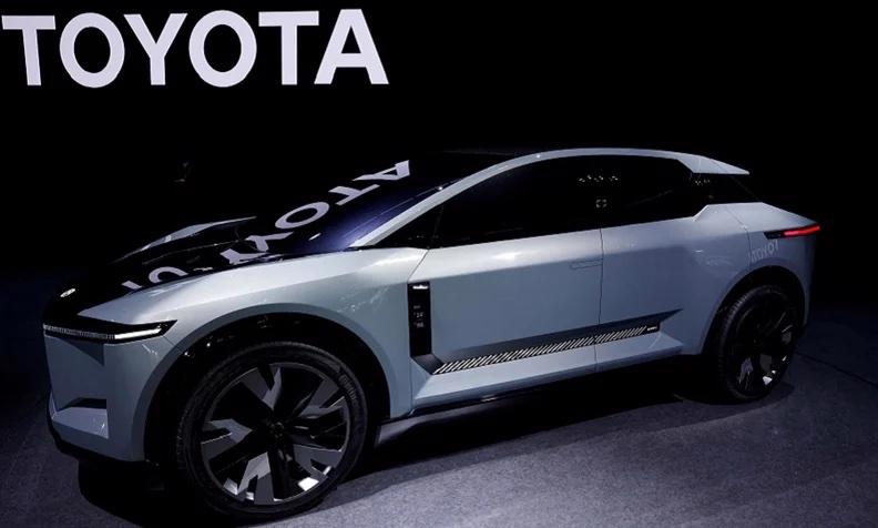 Lợi nhuận của Toyota tăng gấp đôi nhờ doanh số bán hàng mạnh và đồng Yên suy yếu - Ảnh 2