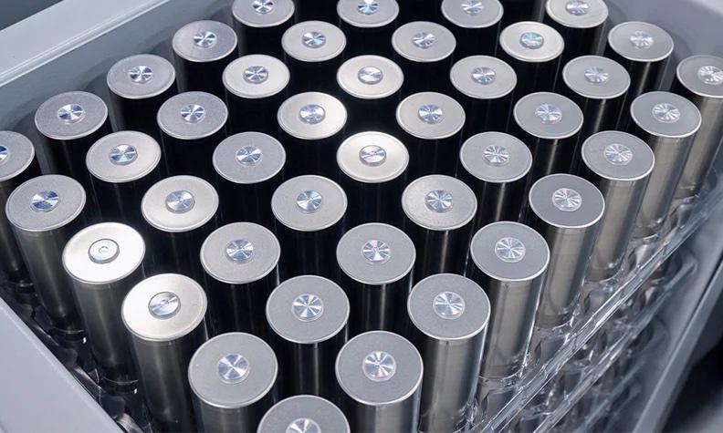 BMW: “Tesla cần thu hẹp khoảng cách với chúng tôi” - Ảnh 1