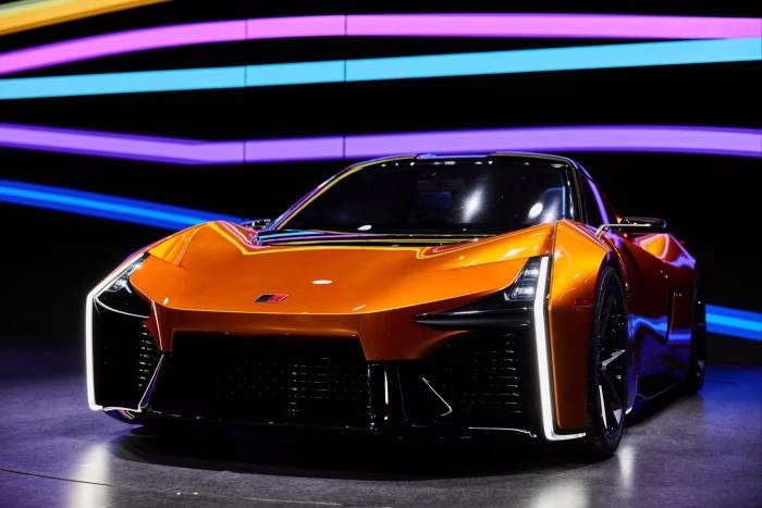 Cuộc chiến tương lai của ngành sản xuất ô tô: Toyota đối đầu với Tesla - Ảnh 2