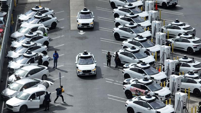 Các công ty phát triển robotaxi gặp vấn đề nghiêm trọng về niềm tin - Ảnh 3