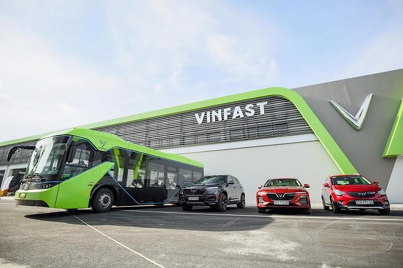 VinFast là nhà sản xuất ô tô duy nhất tại Việt Nam sở hữu một hệ sinh thái di chuyển xanh. Ảnh: VinBus