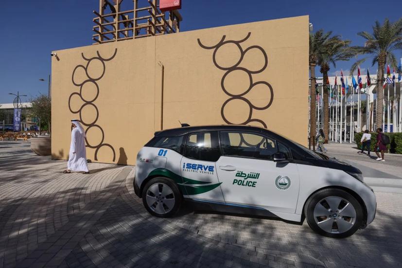 Xe điện là điểm sáng tại COP28, nhưng cần thúc đẩy mạnh mẽ hơn ở các nước đang phát triển - Ảnh 1