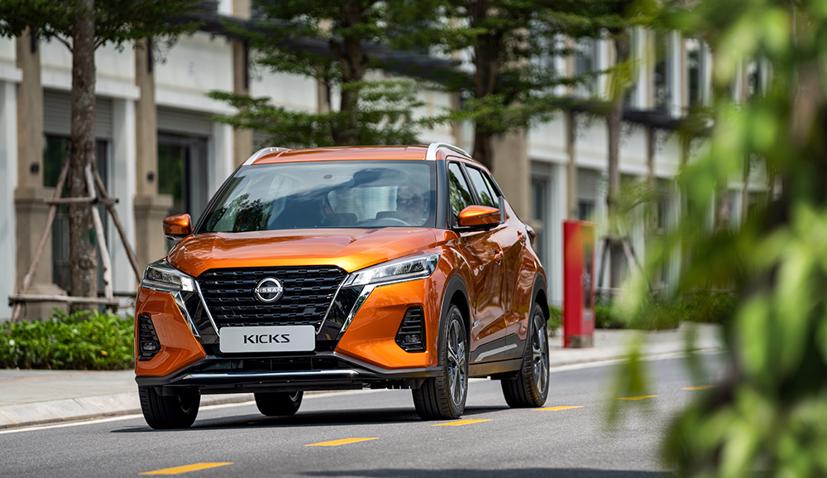 Xe xanh gi&#225; “chạm đ&#225;y”, doanh số bật tăng cuối năm 2023 - Ảnh 1