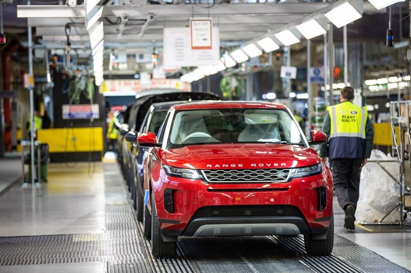 Jaguar Land Rover đầu tư 5 triệu bảng Anh để t&#225;i tạo trải nghiệm trong sản xuất - Ảnh 2